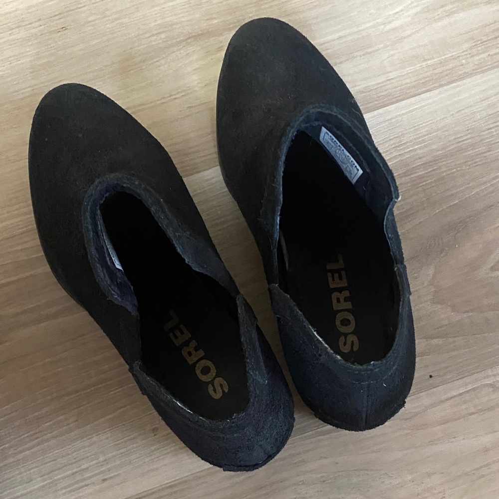Sorel Black Ankle Boots - Picture 3 of 6